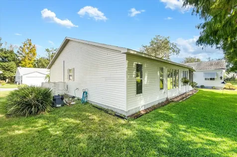 32639 Oak Park Drive Leesburg FL 34748