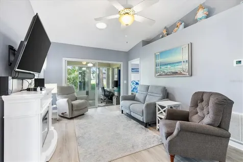 32639 Oak Park Drive Leesburg FL 34748