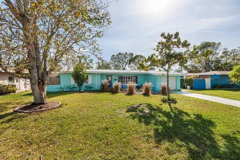 2482 67th Avenue S St Petersburg FL 33712