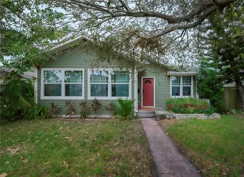 3227 16th Street N St Petersburg FL 33704