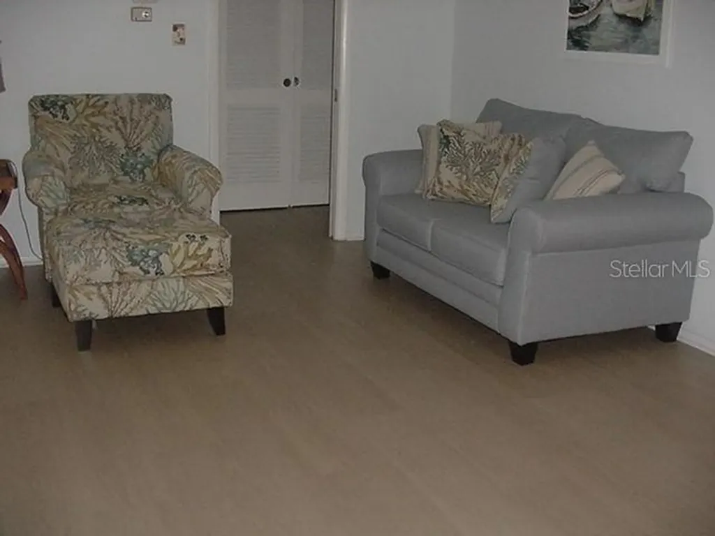 533 Circlewood Drive Venice FL 34293