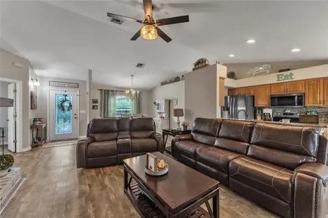 5350 Green Briar Drive Lady Lake FL 32159