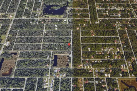 18205 Savage Avenue Port Charlotte FL 33948