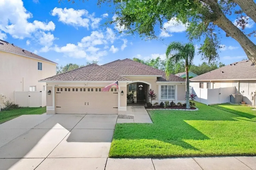 2621 Buckhorn Preserve Boulevard Valrico FL 33596