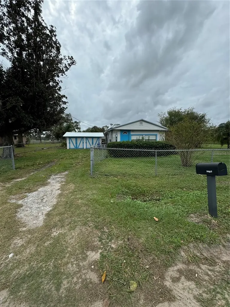 14517 Walden Sheffield Road Dover FL 33527