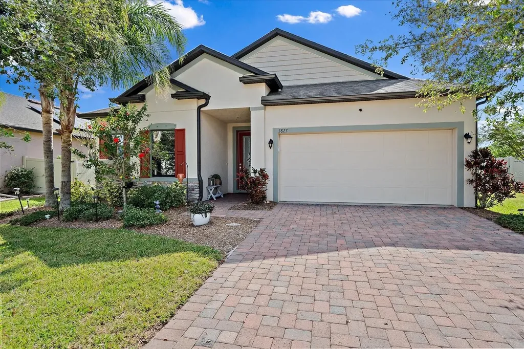 3823 75th Street E Palmetto FL 34221