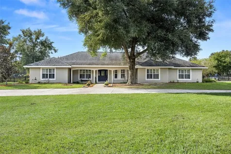 22722 Wolf Branch Road Sorrento FL 32776