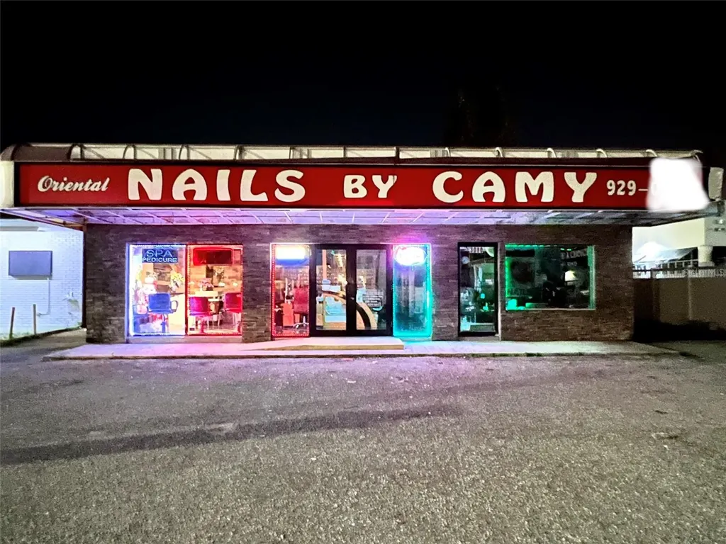 3080 Bee Ridge Road Sarasota FL 34239