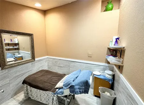 3080 Bee Ridge Road Sarasota FL 34239