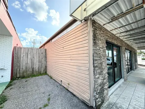 3080 Bee Ridge Road Sarasota FL 34239