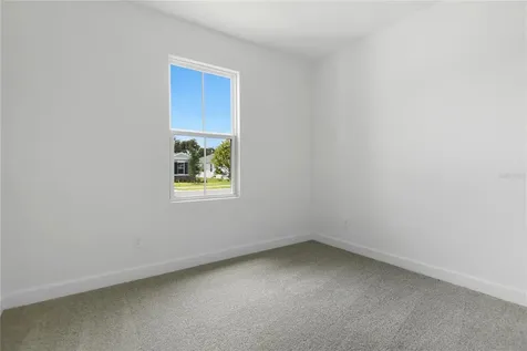 4060 Bannock Avenue Tavares FL 32778