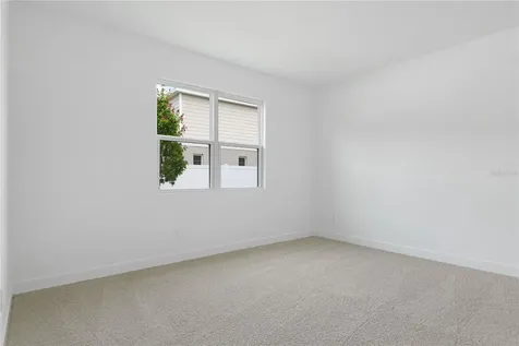 4060 Bannock Avenue Tavares FL 32778