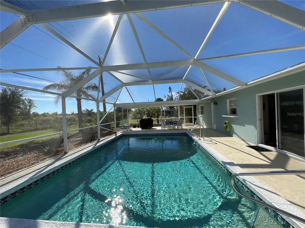 9 Annapolis Lane Rotonda West FL 33947
