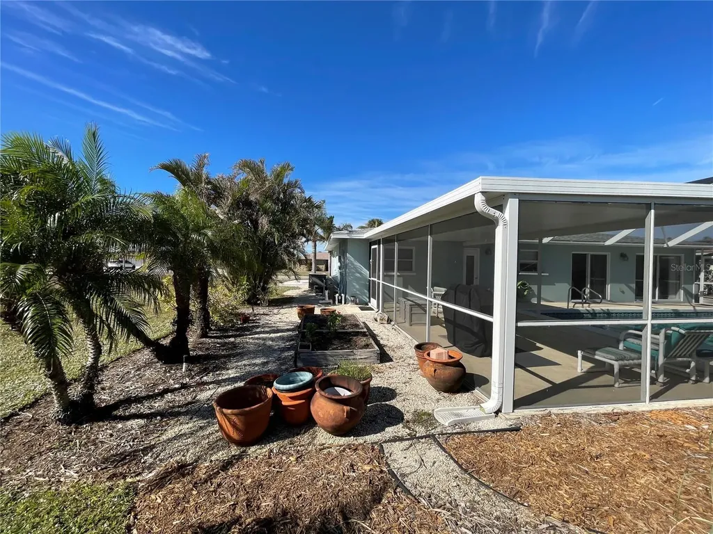 9 Annapolis Lane Rotonda West FL 33947