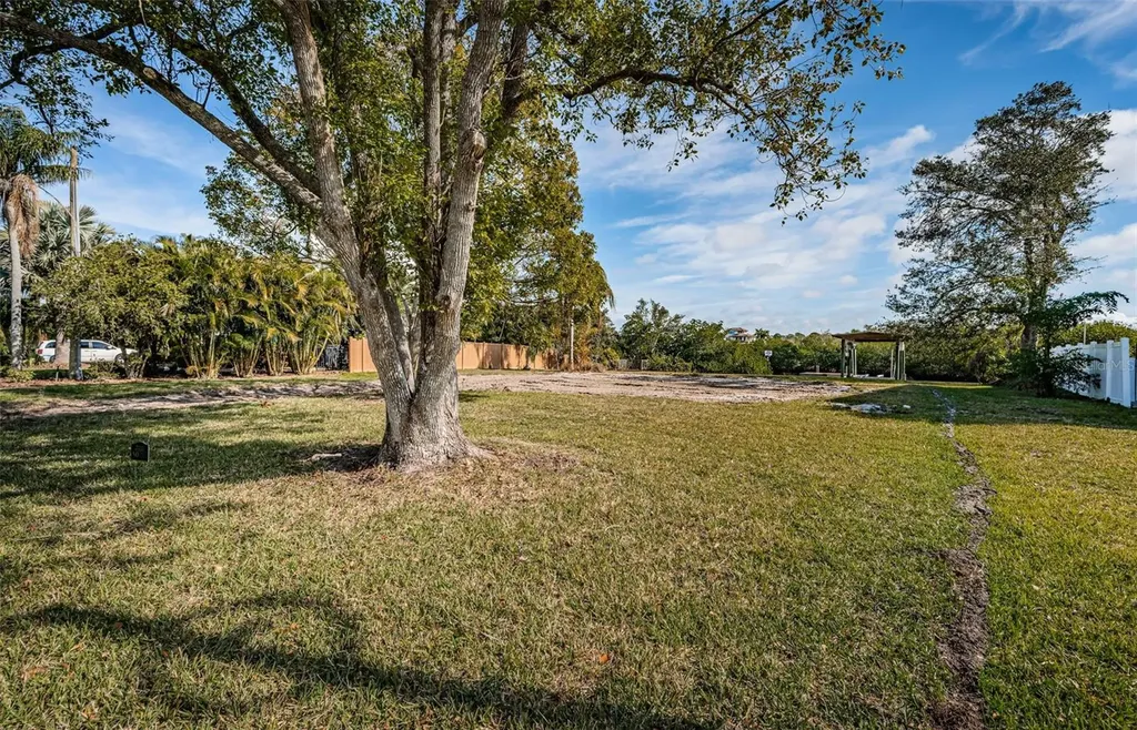 624 N Mayo Street Crystal Beach FL 34681