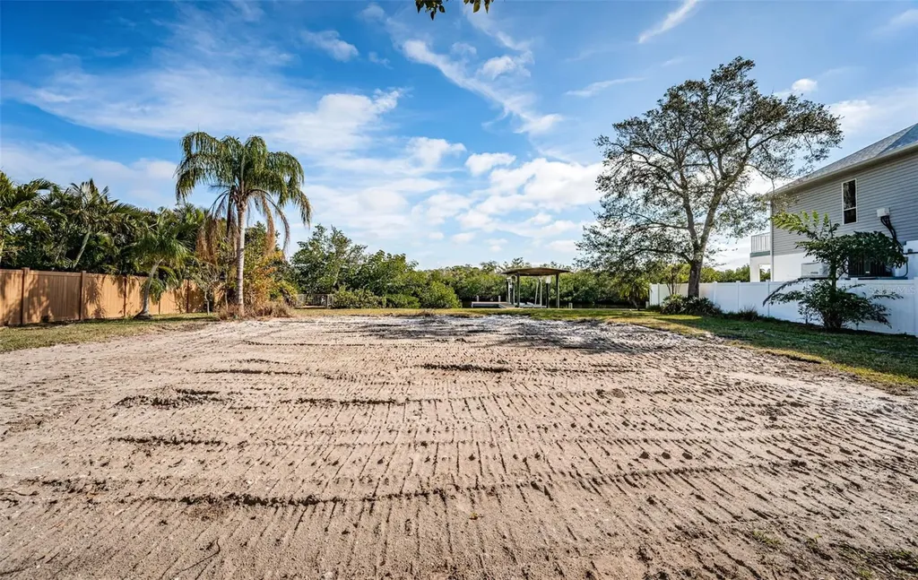 624 N Mayo Street Crystal Beach FL 34681