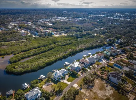 624 N Mayo Street Crystal Beach FL 34681