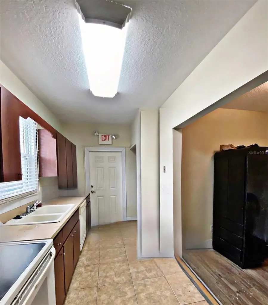 624 N Wild Olive Avenue Daytona Beach FL 32118