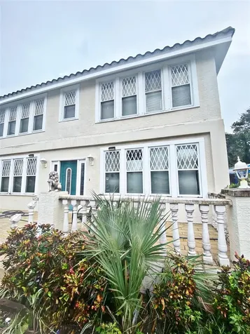 624 N Wild Olive Avenue Daytona Beach FL 32118