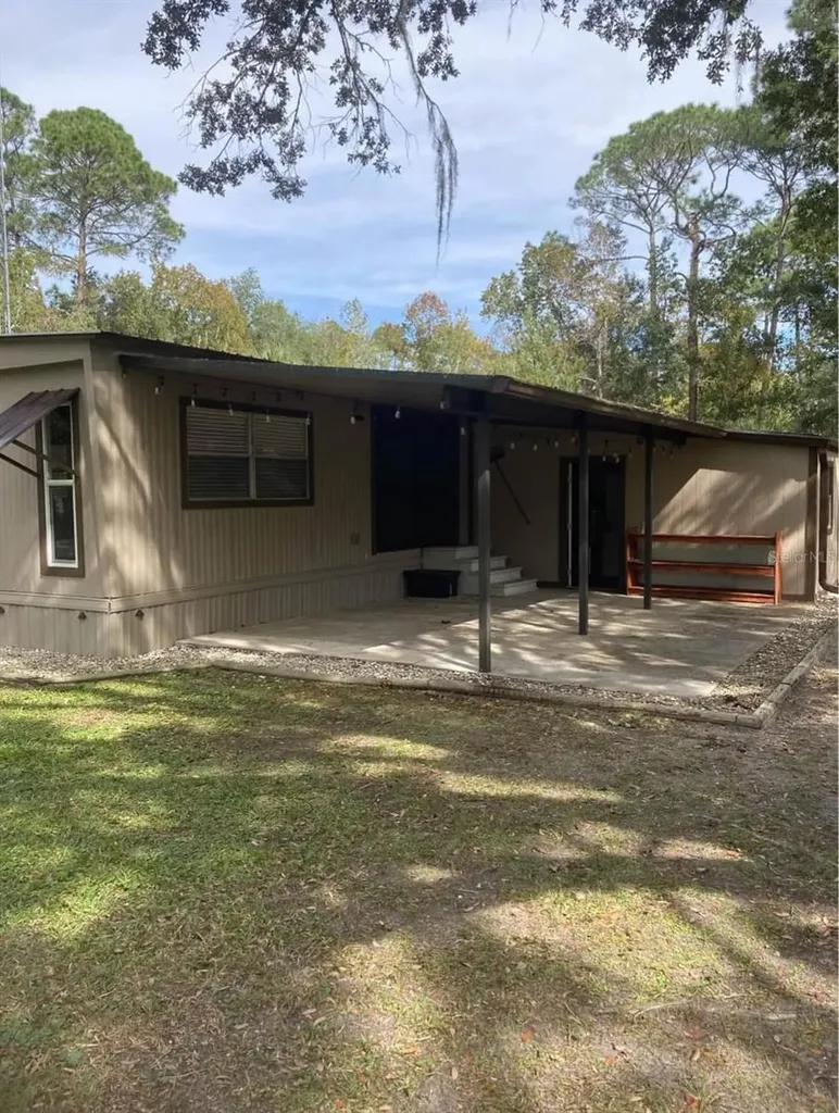 9083 NW 128 Court Chiefland FL 32626