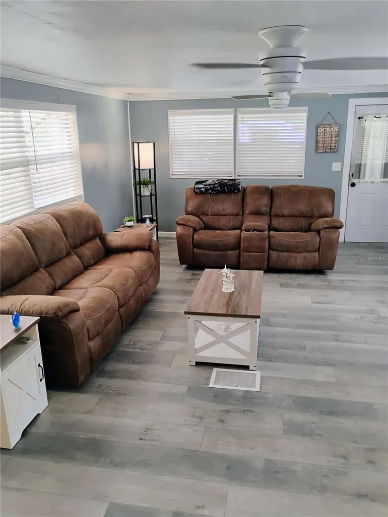 9083 NW 128 Court Chiefland FL 32626