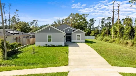 1497 Nordendale Boulevard North Port FL 34288