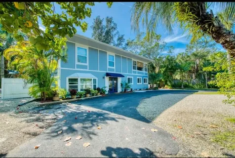 4439 Ocean Boulevard Sarasota FL 34242