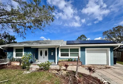 311 80th Avenue NE St Petersburg FL 33702