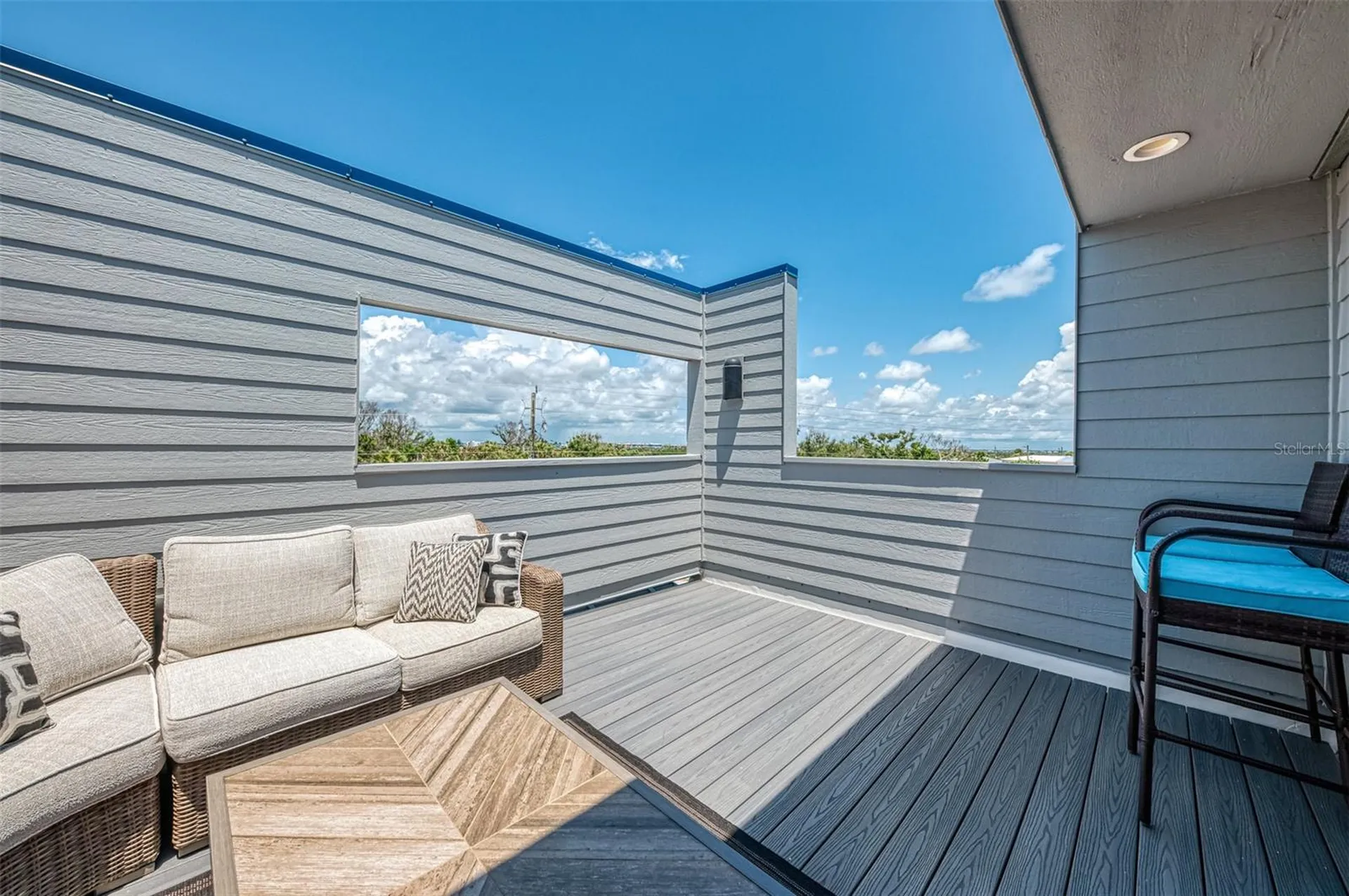 2400 N Beach Road Englewood FL 34223