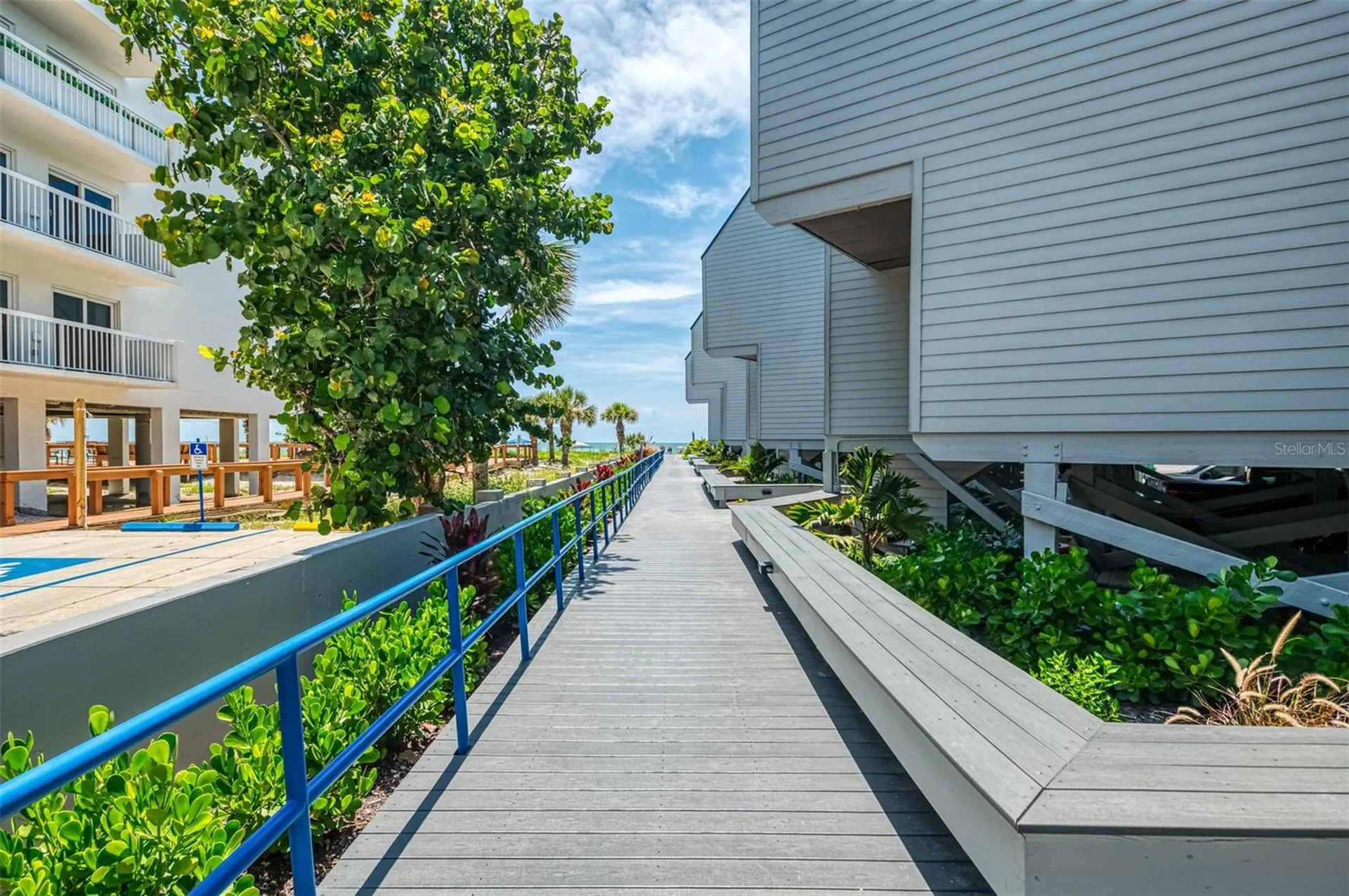 2400 N Beach Road Englewood FL 34223