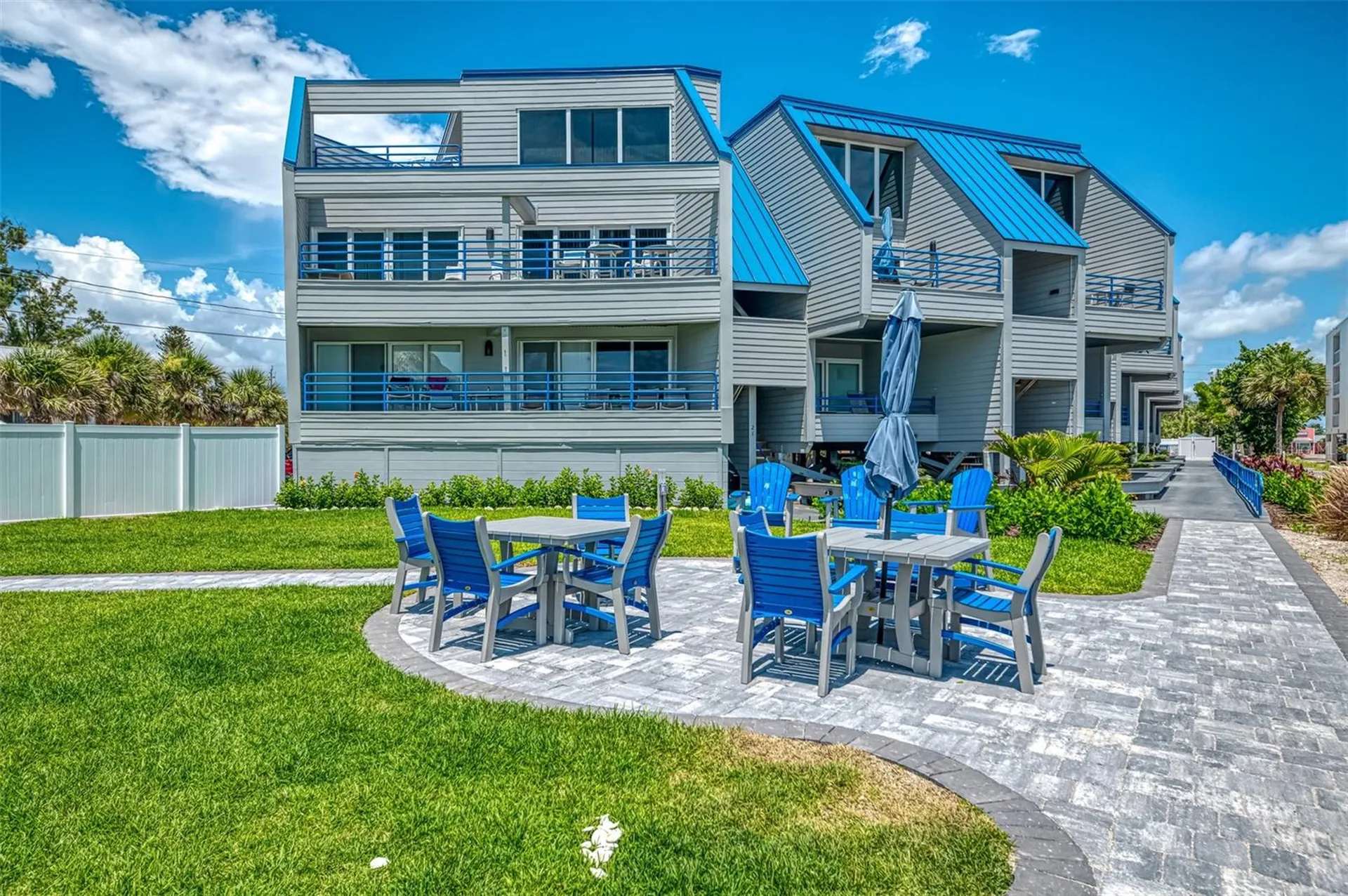 2400 N Beach Road Englewood FL 34223