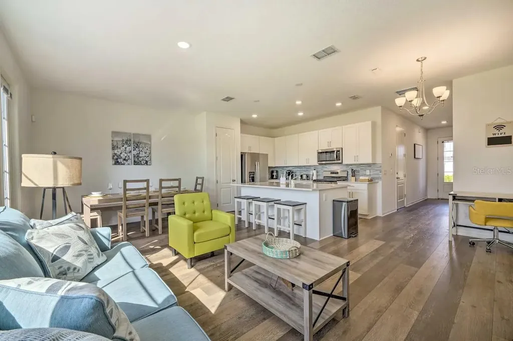 709 Benoi Drive Davenport FL 33896