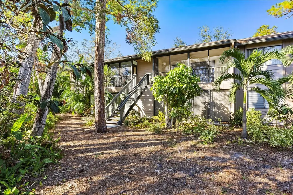 1717 Pelican Cove Road Sarasota FL 34231