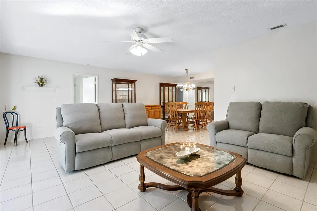 1717 Pelican Cove Road Sarasota FL 34231