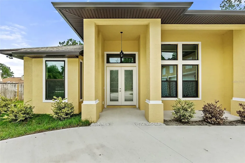 3 White Holly Place Palm Coast FL 32164