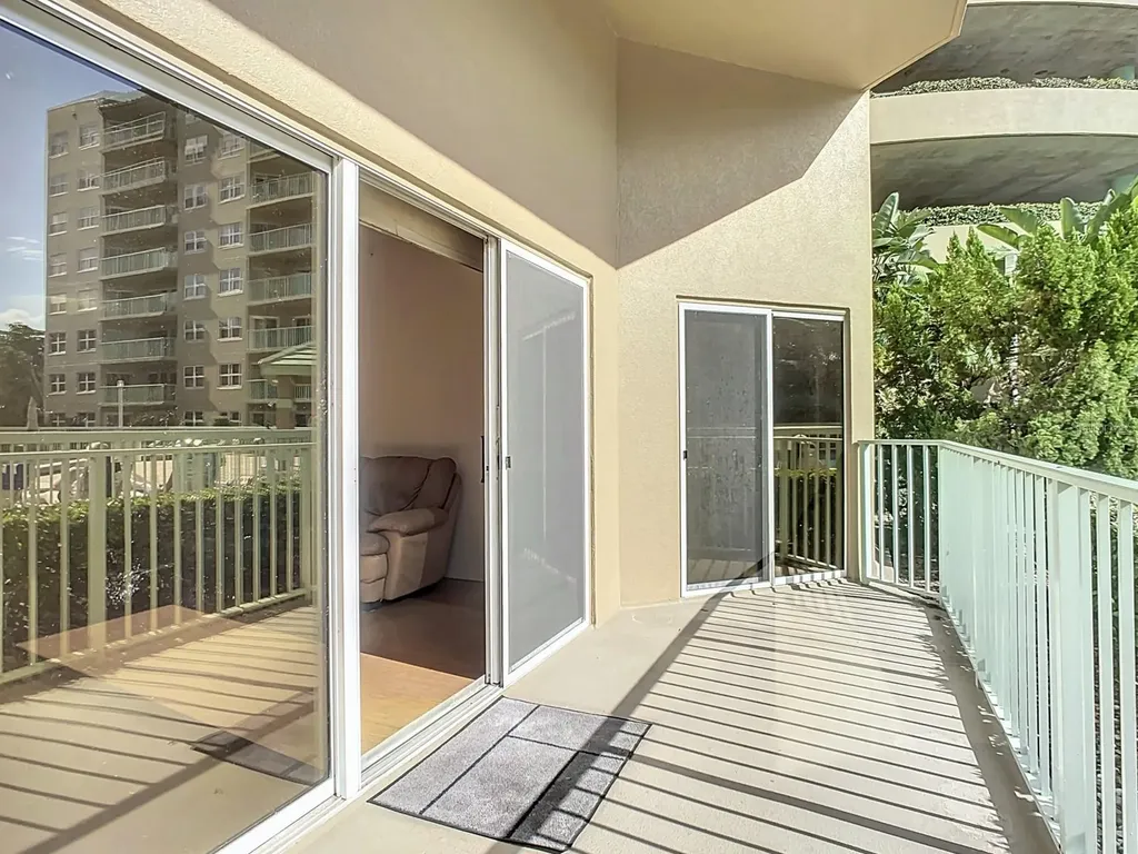 4 Oceans West Boulevard Daytona Beach FL 32118