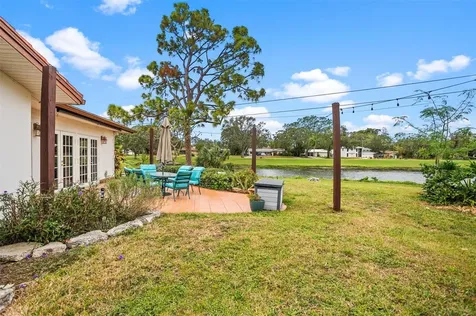 1699 Alcazar Way S St Petersburg FL 33712