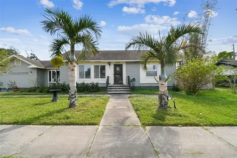 5124 5th Avenue N St Petersburg FL 33710