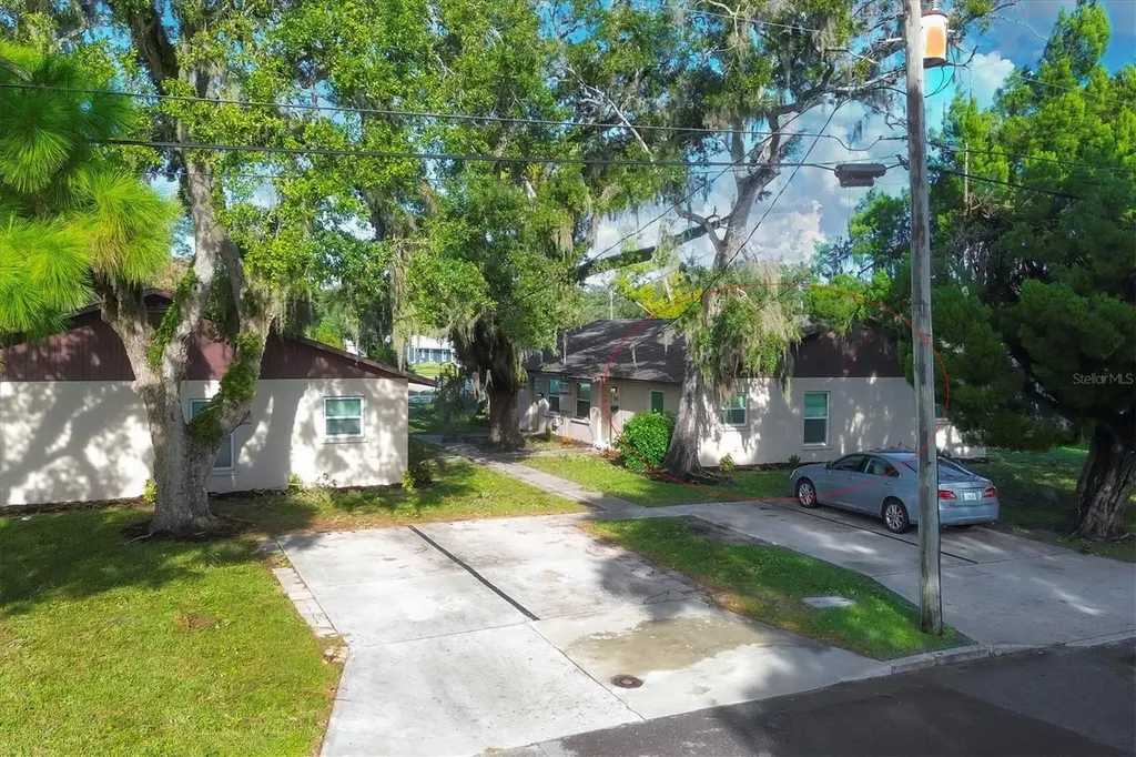 804 12th Street E Bradenton FL 34208