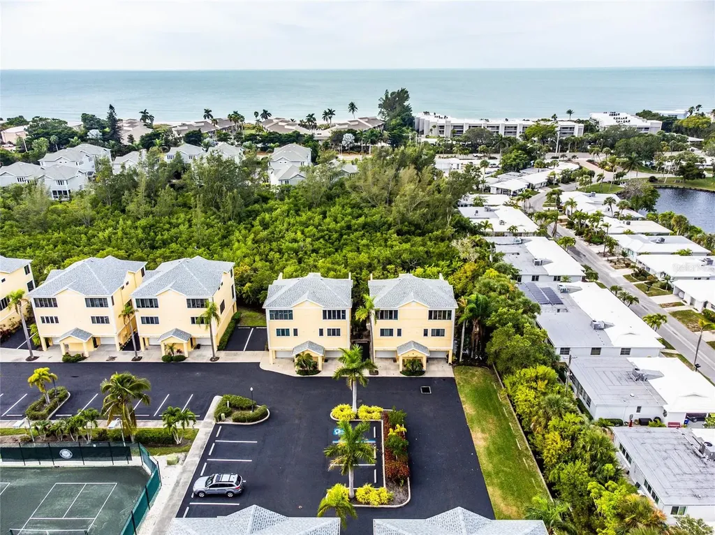 619 Cedars Court Longboat Key FL 34228