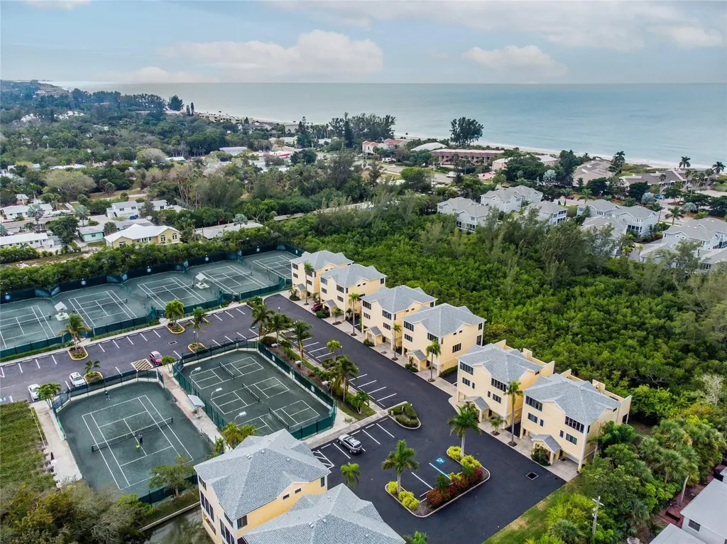 619 Cedars Court Longboat Key FL 34228