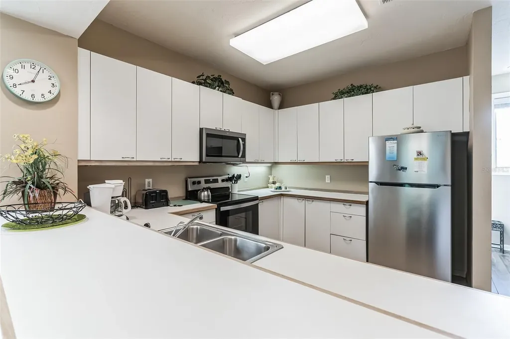 619 Cedars Court Longboat Key FL 34228