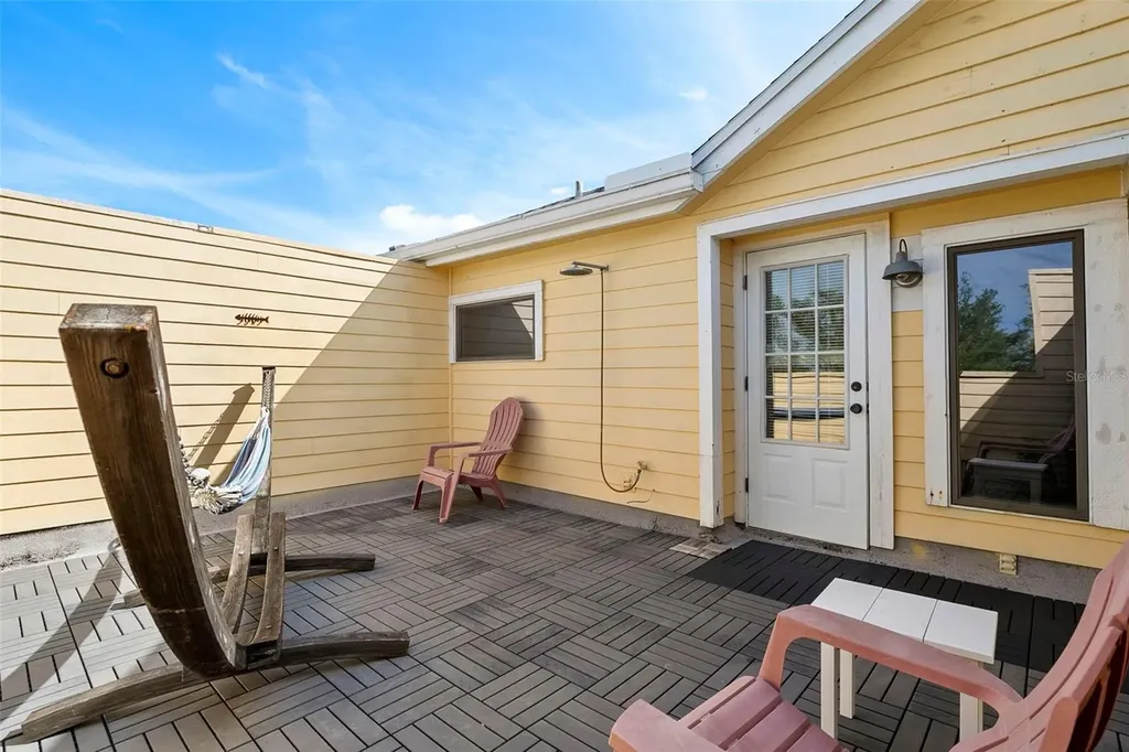 619 Cedars Court Longboat Key FL 34228