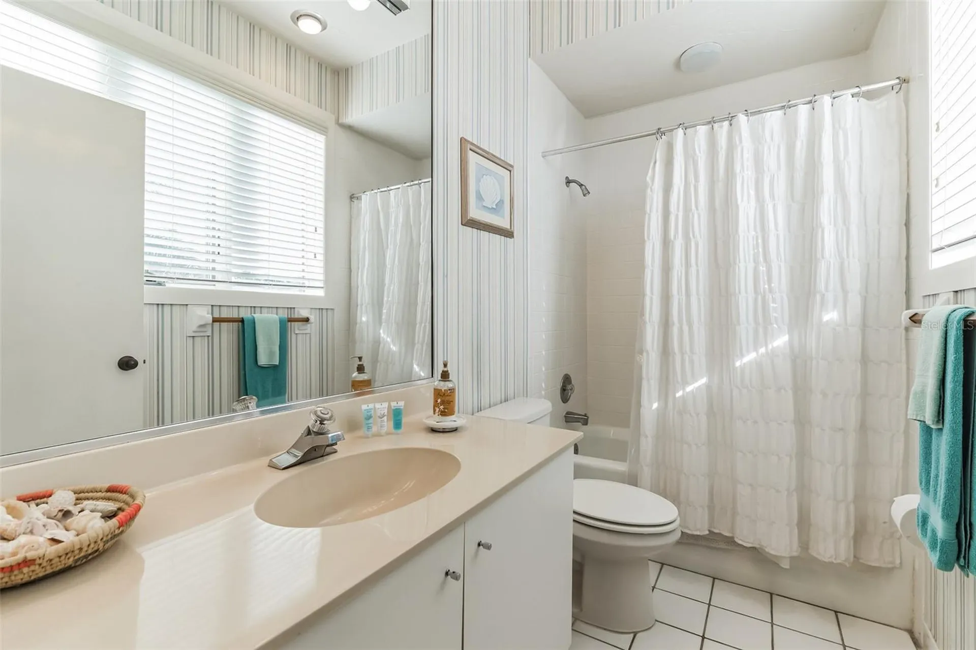 619 Cedars Court Longboat Key FL 34228