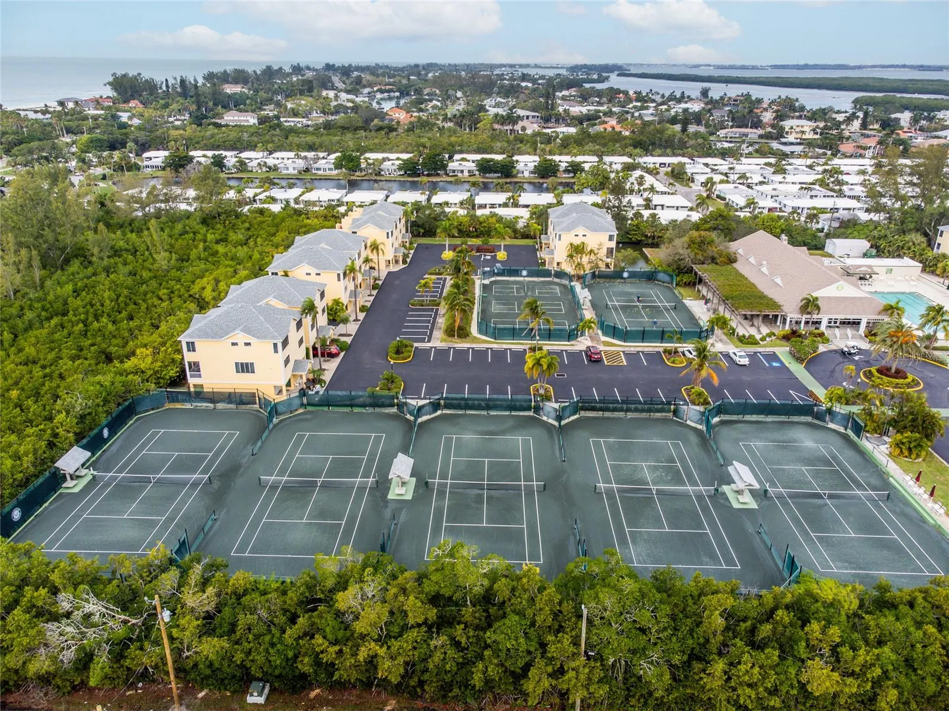 619 Cedars Court Longboat Key FL 34228