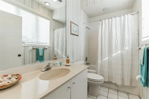 619 Cedars Court Longboat Key FL 34228