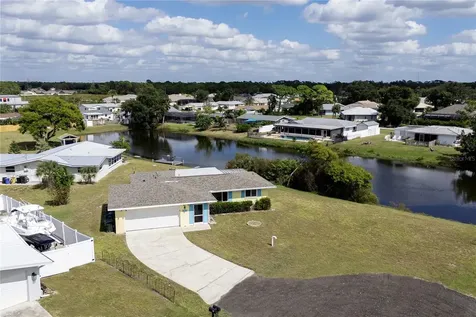 42 Caroll Circle Englewood FL 34223