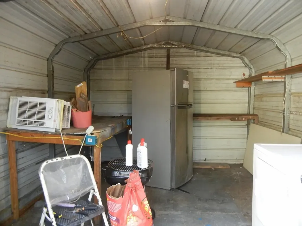 27945 Veva Avenue Paisley FL 32767