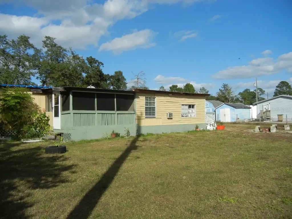 27945 Veva Avenue Paisley FL 32767