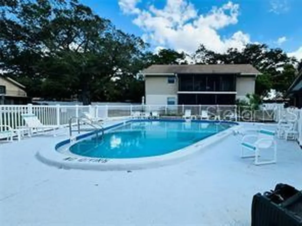 1960 Union Street Clearwater FL 33763